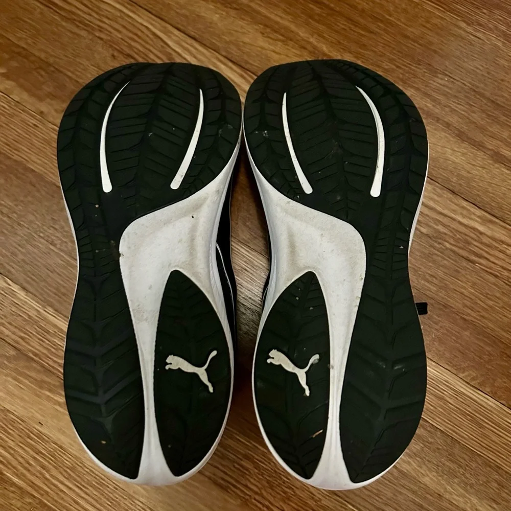 Women’s Puma Black Athletic Sneakers size 10